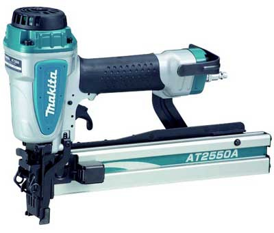 Makita AT2550A Pneumatická sponkovačka 25mm